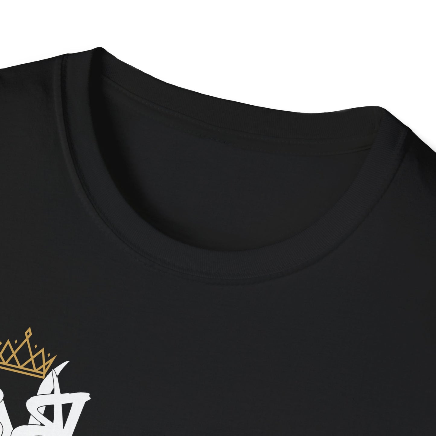 Built Not Broken Crowned Streetwear Graphic Tee for Urban Lifestyle